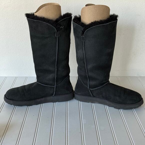 UGG Suede Shearling Classic Tall boots size 9 Black Ugg Logo - Picture 6 of 10